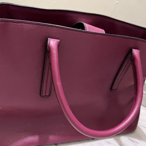 Burgundy bebe purse - Picture 5 of 7